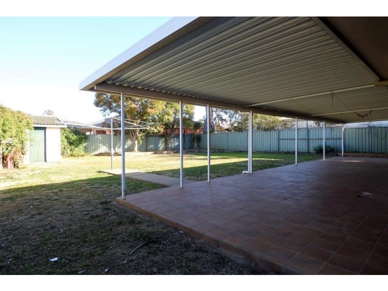 71 Sheraton Rd, Dubbo NSW 2830