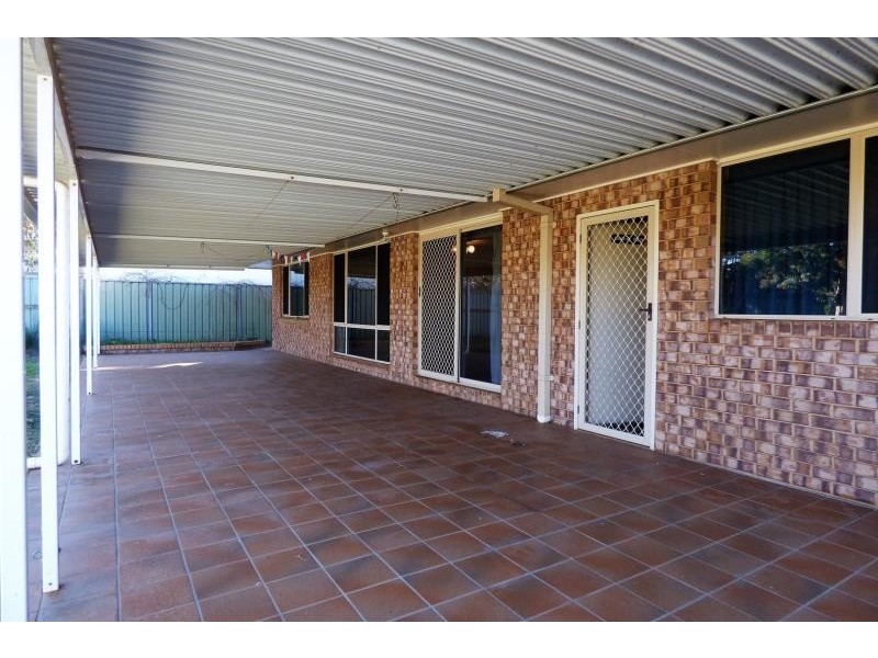 71 Sheraton Rd, Dubbo NSW 2830