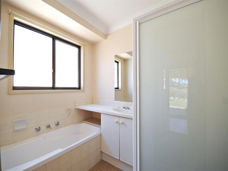 5 Sunset Way, Dubbo NSW 2830