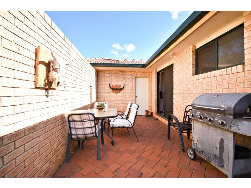 60 Cunningham St, Dubbo NSW 2830