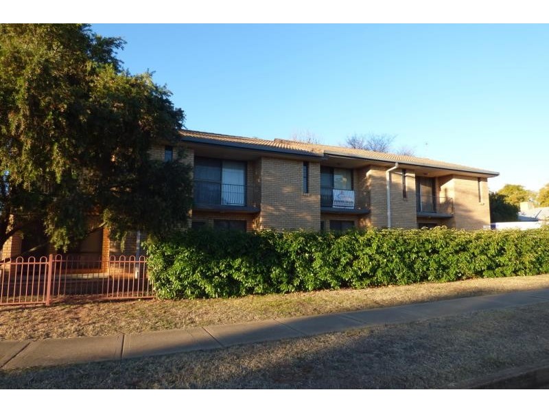 3/62 Young St, Dubbo NSW 2830