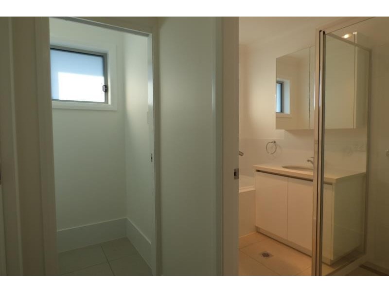 2 Ash Ave, Dubbo NSW 2830