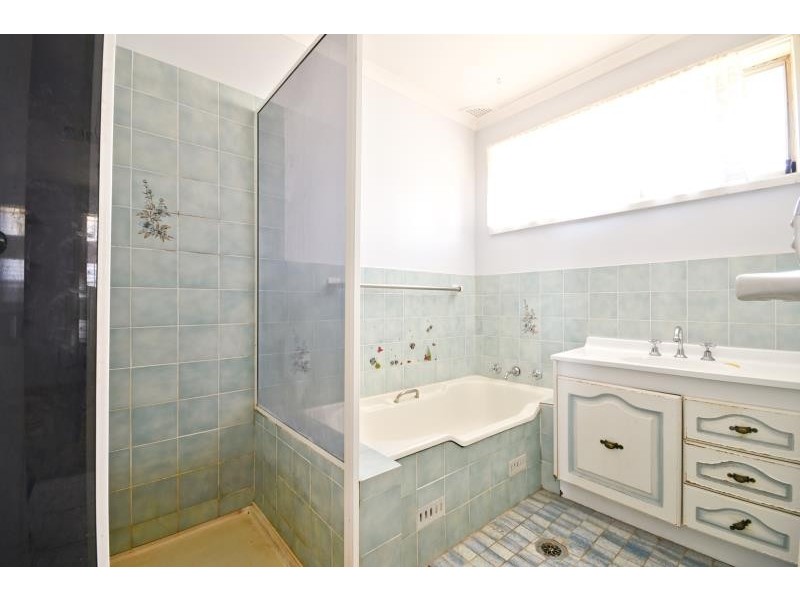 17 Corbett Ave, Dubbo NSW 2830