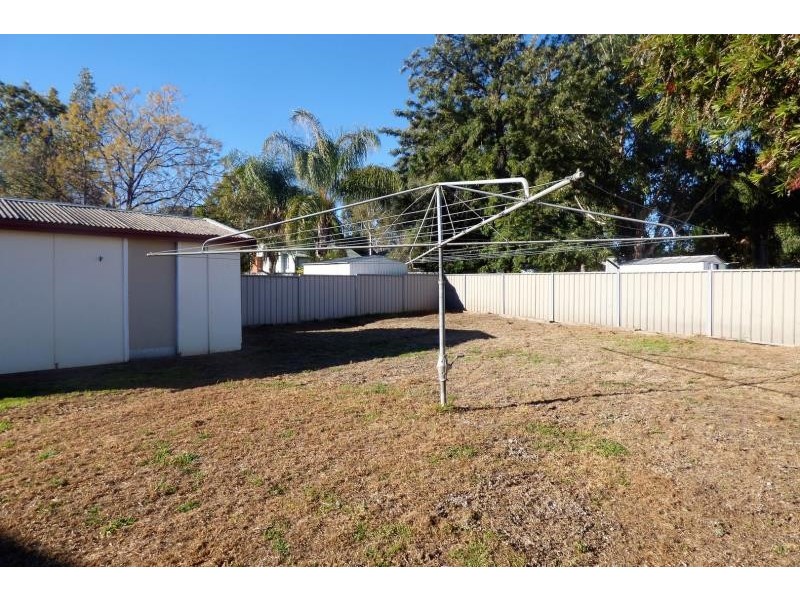28 Dalton St, Dubbo NSW 2830