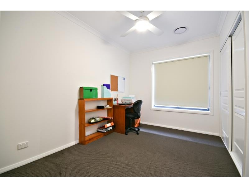 65 Lakeside Cct, Dubbo NSW 2830