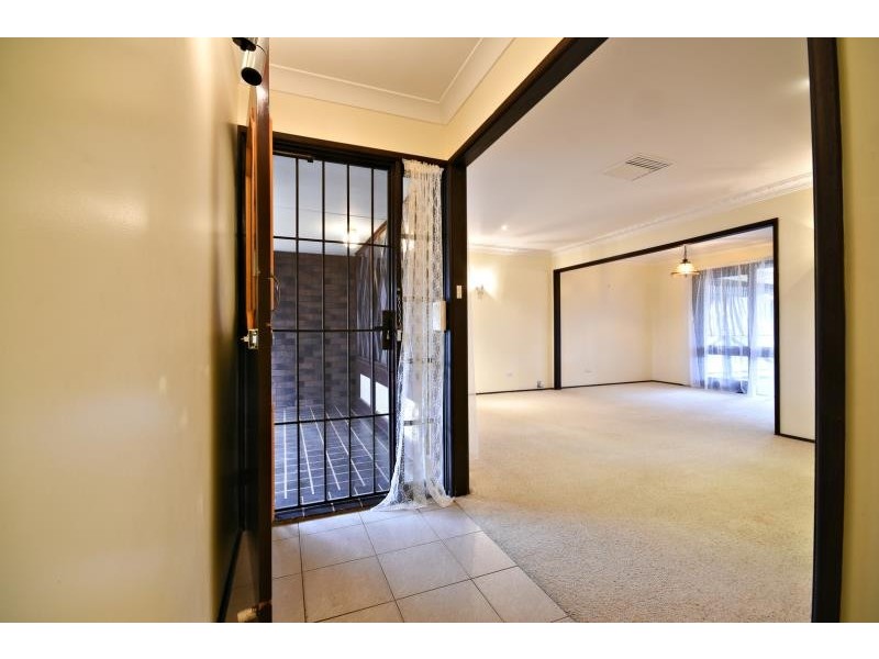 12 Osborne Pl, Dubbo NSW 2830