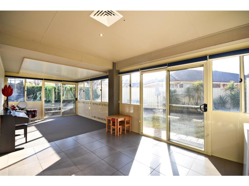 37  Lakeside Cct, Dubbo NSW 2830