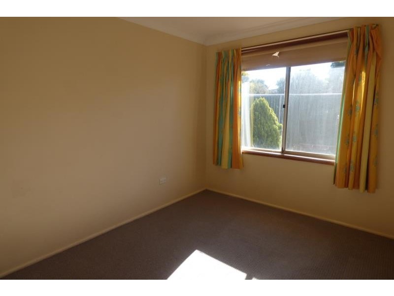 1/2 Highview Pl, Dubbo NSW 2830