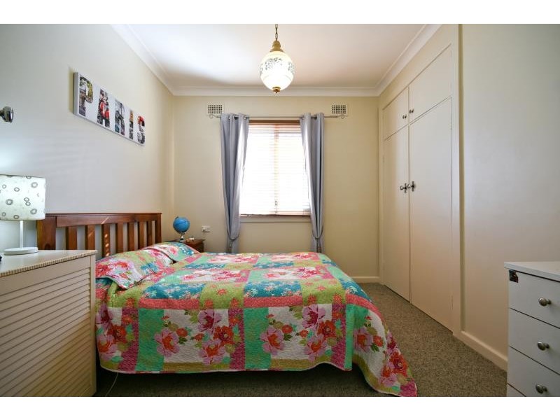 49 Dalton St, Dubbo NSW 2830