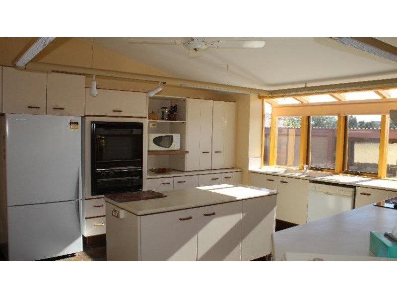 7 Bali St, Blacksmiths NSW 2281