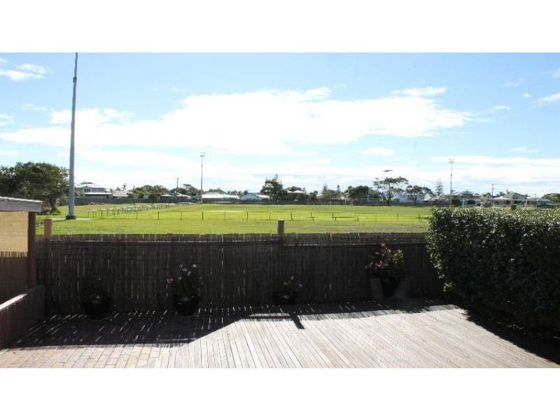 7 Bali St, Blacksmiths NSW 2281