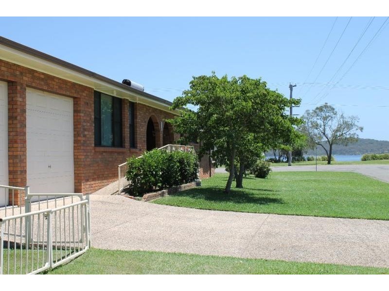 58 Lakeside Dr, Swansea NSW 2281