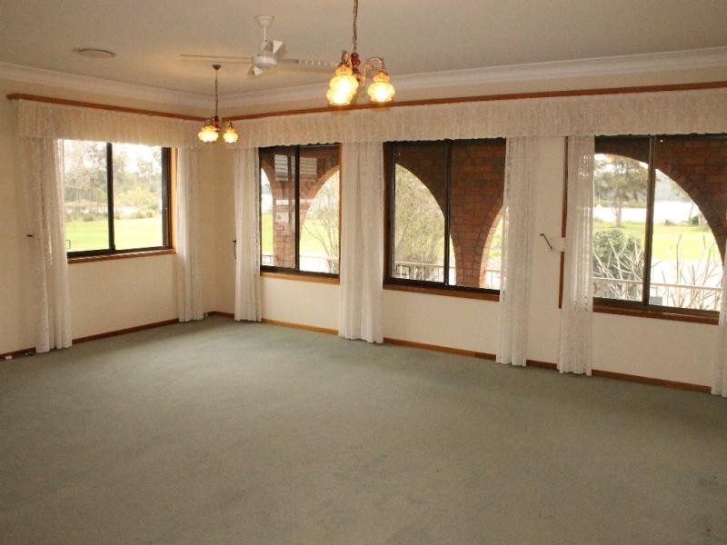 58 Lakeside Dr, Swansea NSW 2281