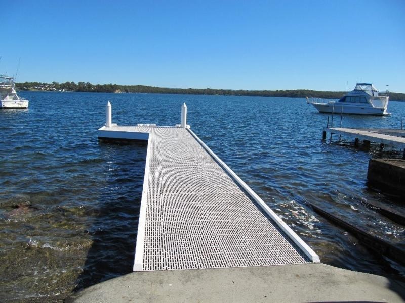 20 Marine Pde, Nords Wharf NSW 2281