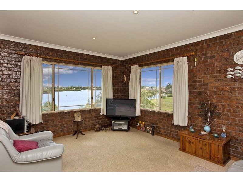 161 Bowman St, Swansea NSW 2281