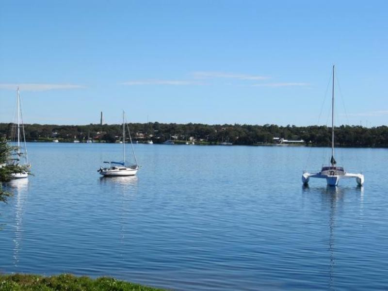 127 Marine Pde, Nords Wharf NSW 2281