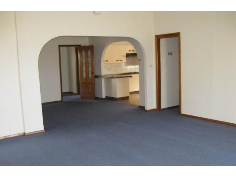 57 Evans  St, Belmont NSW 2280