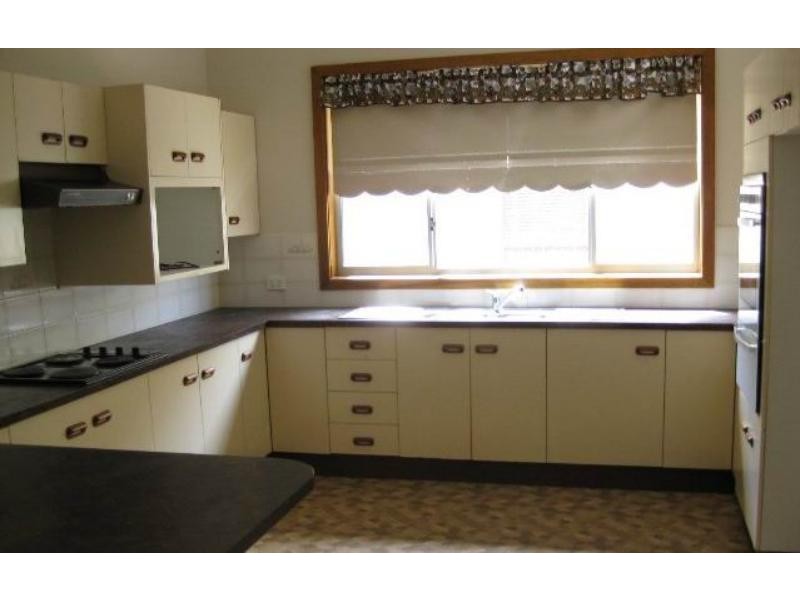 57 Evans  St, Belmont NSW 2280