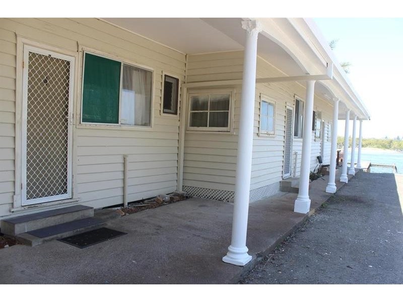 4/115 Bowman  St, Swansea NSW 2281