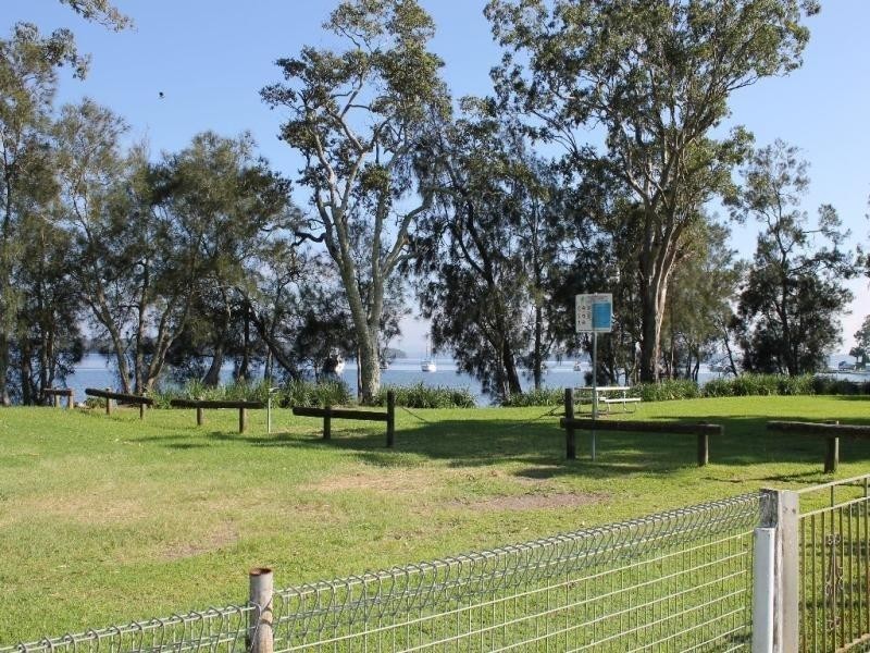 64 Marine  Pde, Nords Wharf NSW 2281