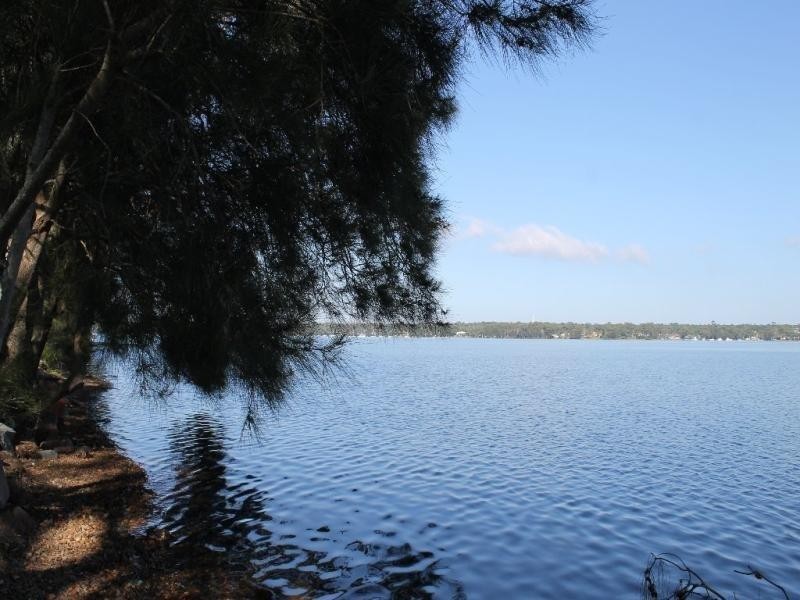 64 Marine  Pde, Nords Wharf NSW 2281