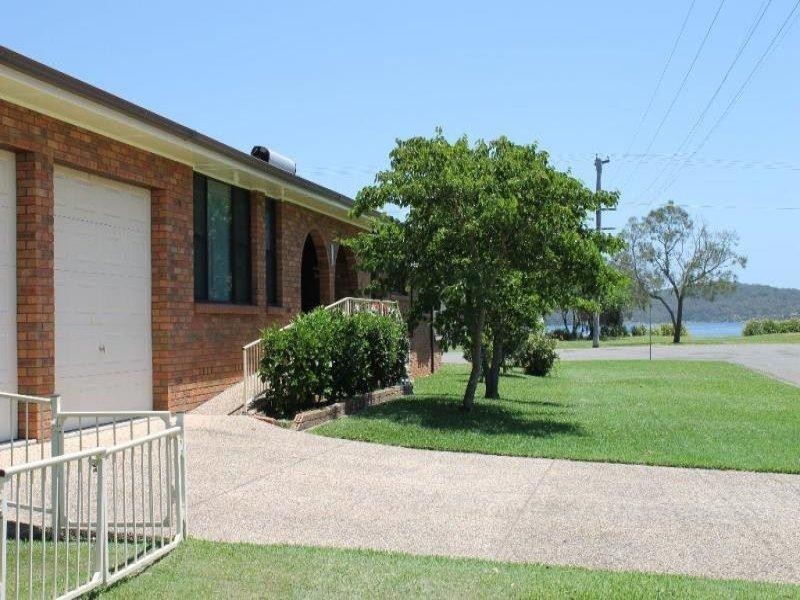 58 Lakeside Dr, Swansea NSW 2281