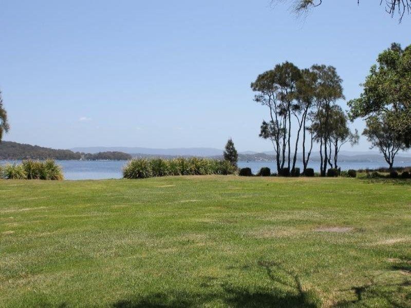 58 Lakeside Dr, Swansea NSW 2281