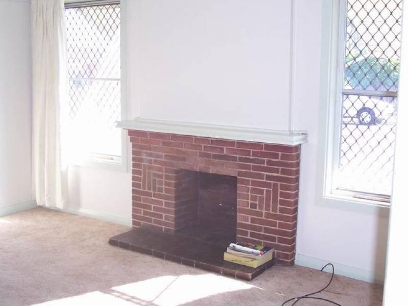 12 Beach  St, Belmont South NSW 2280