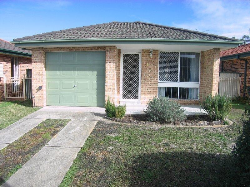 7 Anacla  Cl, Pelican NSW 2281