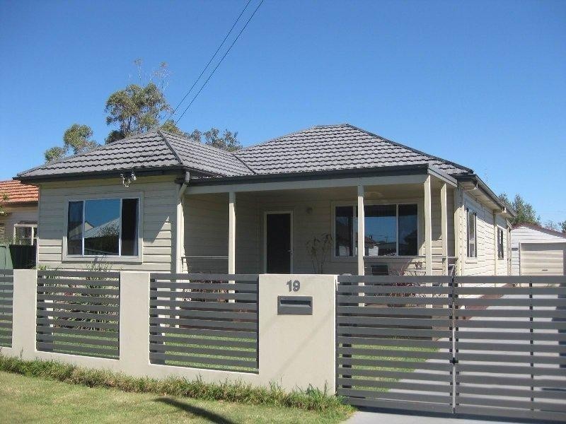 19 George  St, Swansea NSW 2281