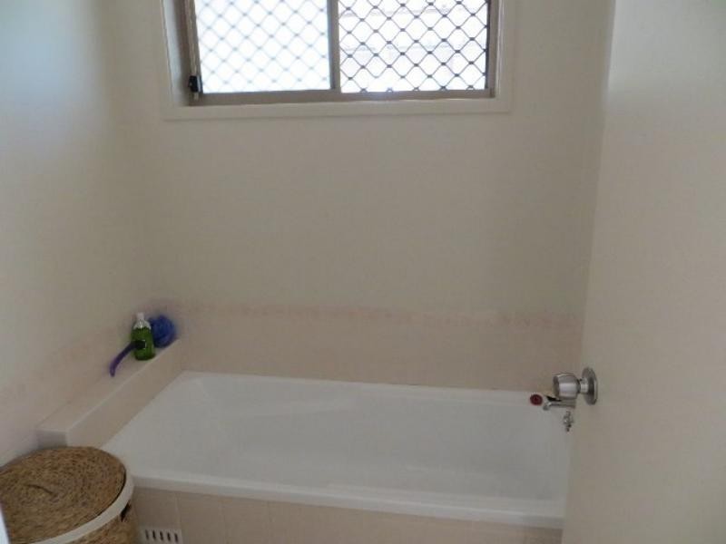 21 Tasman  Ct, Caves Beach NSW 2281