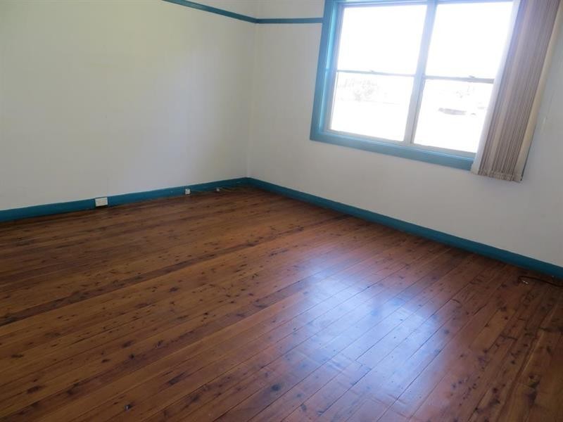15 Pacific  Hwy, Blacksmiths NSW 2281