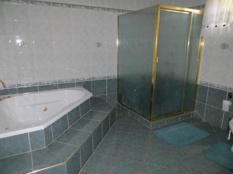 1/34 Copper Valley  Cl, Caves Beach NSW 2281