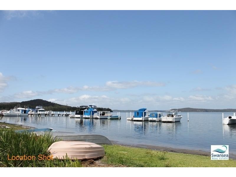 8 The Esplanade Esp, Swansea NSW 2281