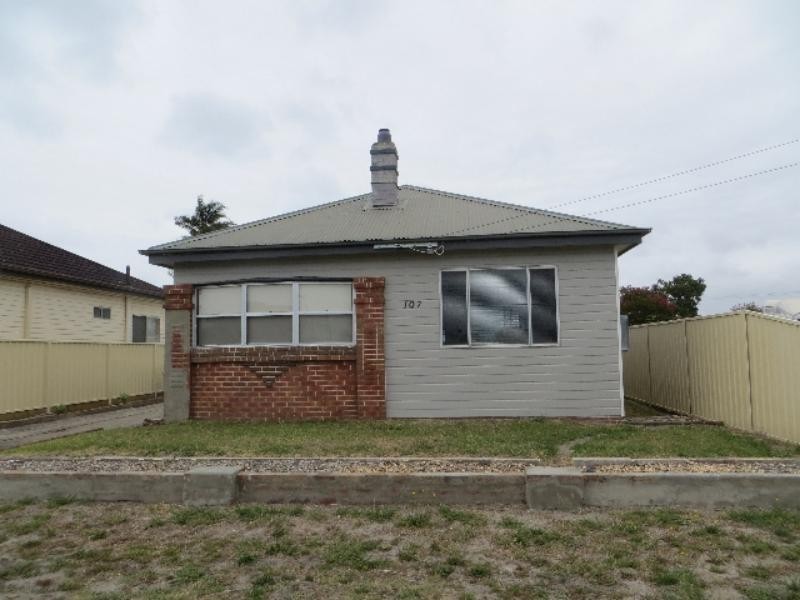 107 Pelican  St, Swansea NSW 2281