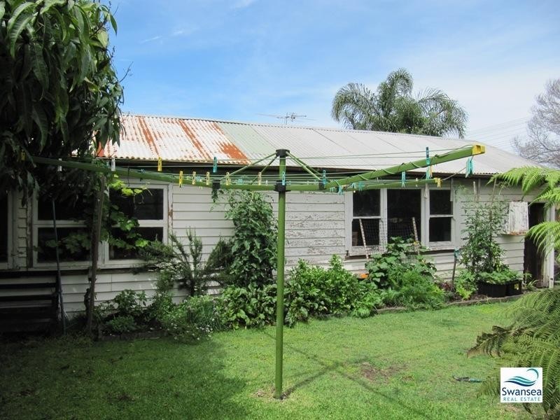 74 Soldiers Rd, Pelican NSW 2281