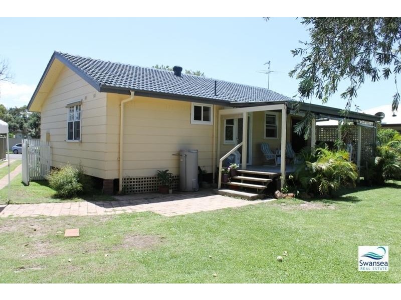 68 Catherine St, Swansea NSW 2281