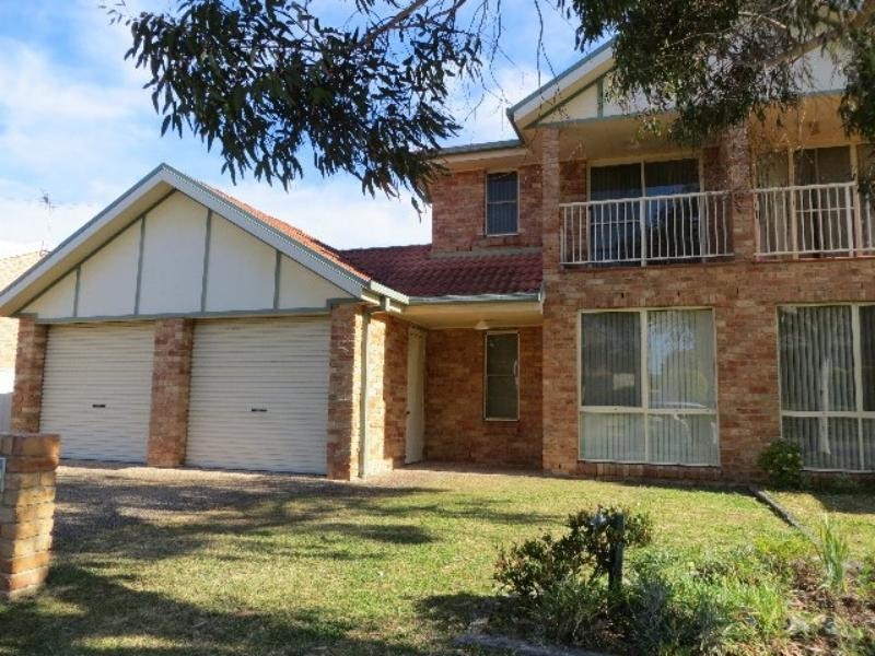 8a  Ebbtide  Ave, Caves Beach NSW 2281