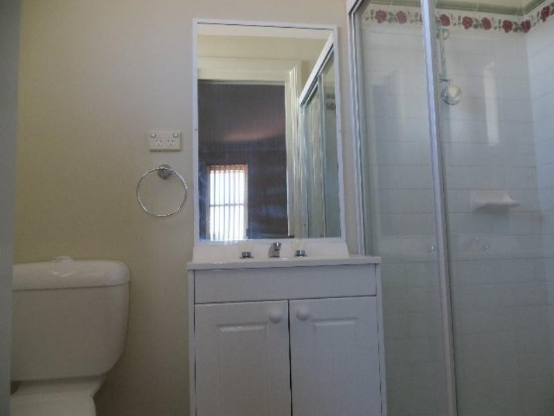 8a  Ebbtide  Ave, Caves Beach NSW 2281