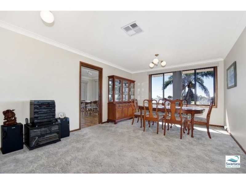 3 Park Ave, Caves Beach NSW 2281