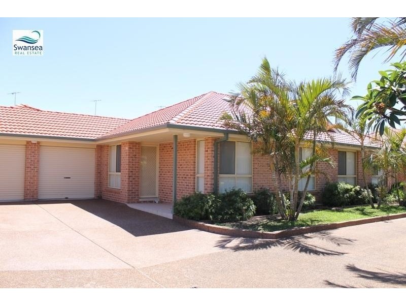 2/12 Wallace St, Swansea NSW 2281