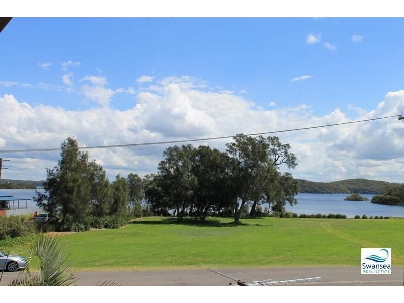 88 Lakeside Dr, Swansea NSW 2281