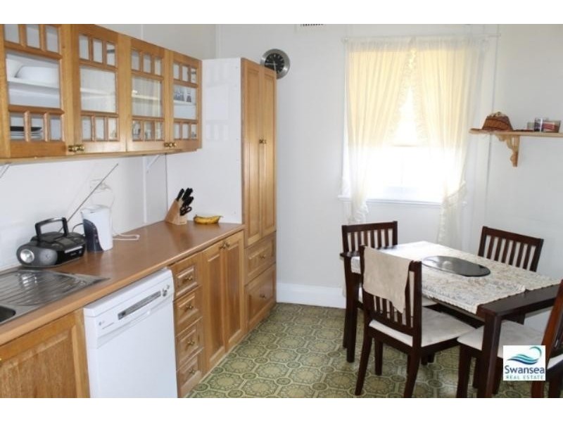 8 The Esplanade -, Swansea NSW 2281