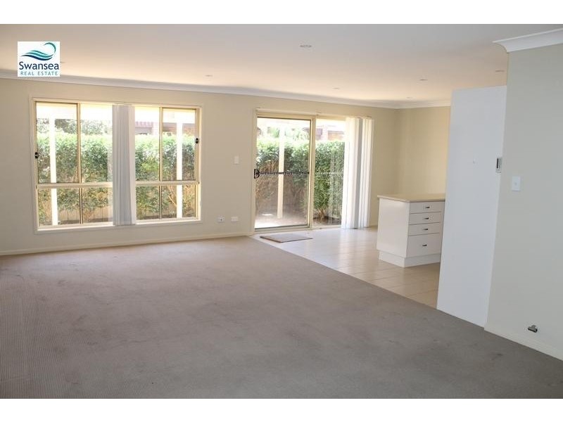 4/12 Wallace St, Swansea NSW 2281