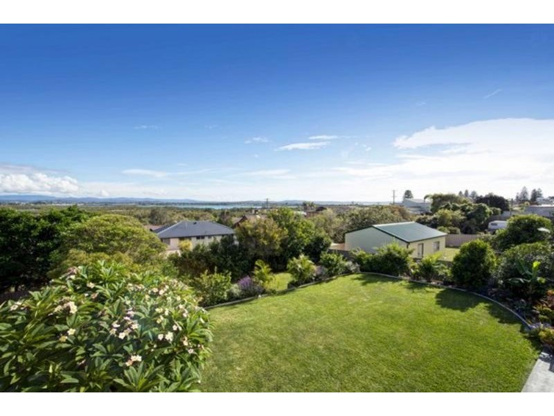 33 Francis St, Swansea Heads NSW 2281