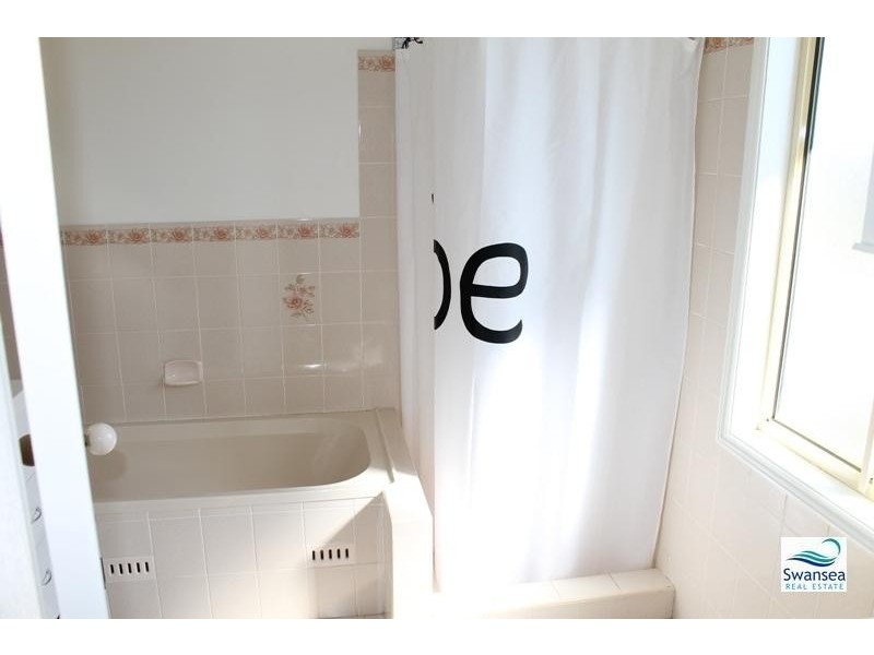 17/9 Wallace St, Swansea NSW 2281