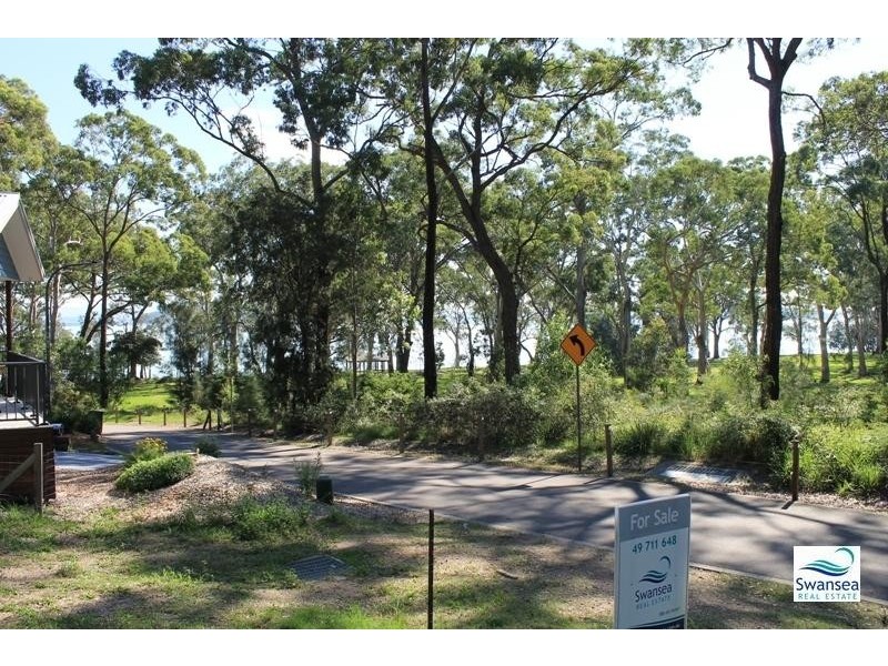 16 Saltwater Row, Murrays Beach NSW 2281