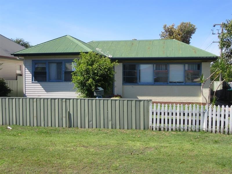 68 Lake  Rd, Swansea NSW 2281