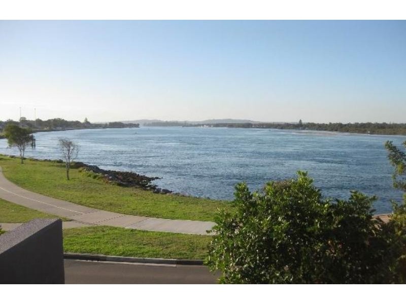 2/2 Belmont  St, Swansea NSW 2281