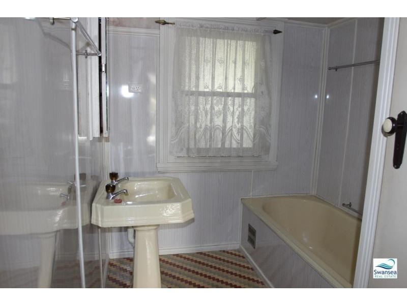 253  Pacific Hwy, Swansea NSW 2281